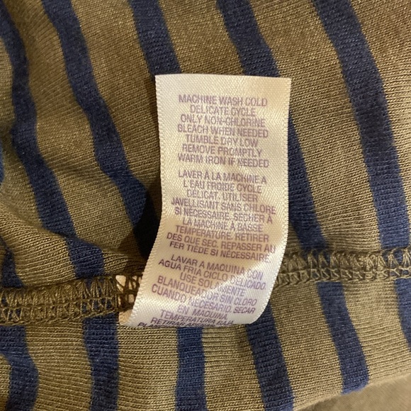 SPLENDID | Size M | long sleeve top - Picture 9 of 9